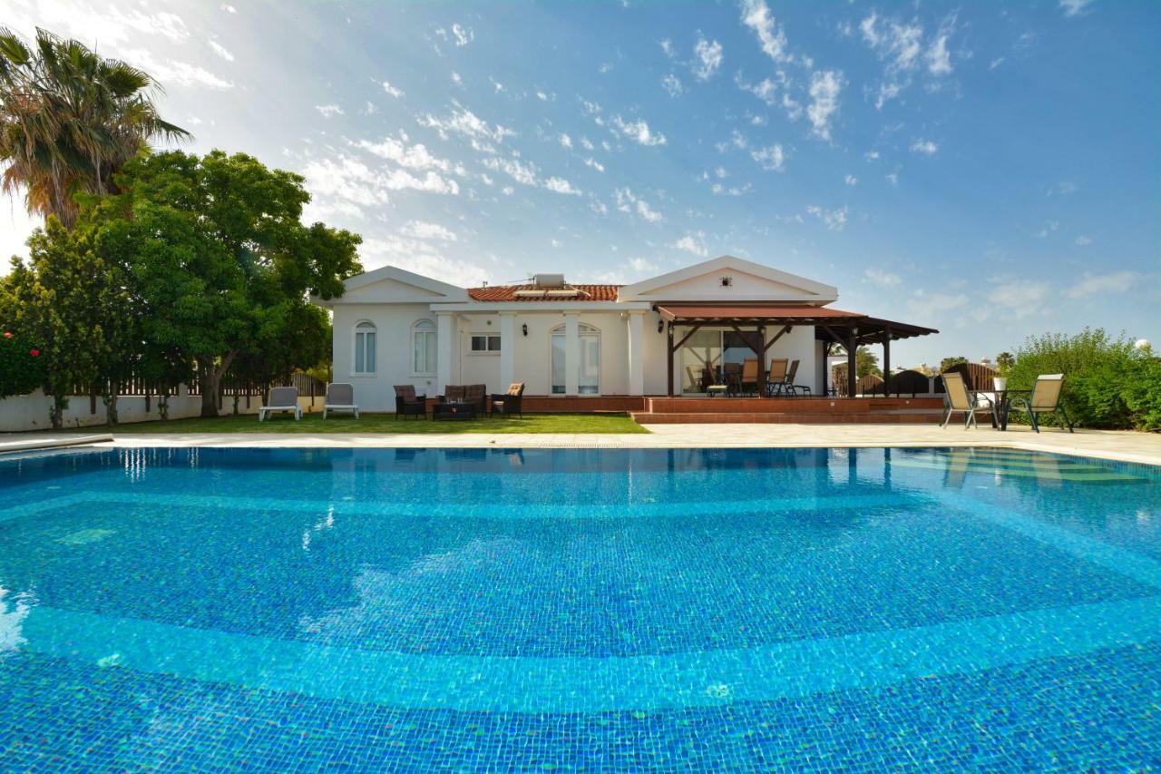 Villa Mia Ayia Napa Exterior photo